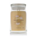 Yankee Candle Signature Scented Candle Vanilla Cupcake 567 g