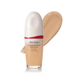 Shiseido Revitalessence Skin Glow Foundation SPF 30 PA+++ (320 Pine) 30 ml 2